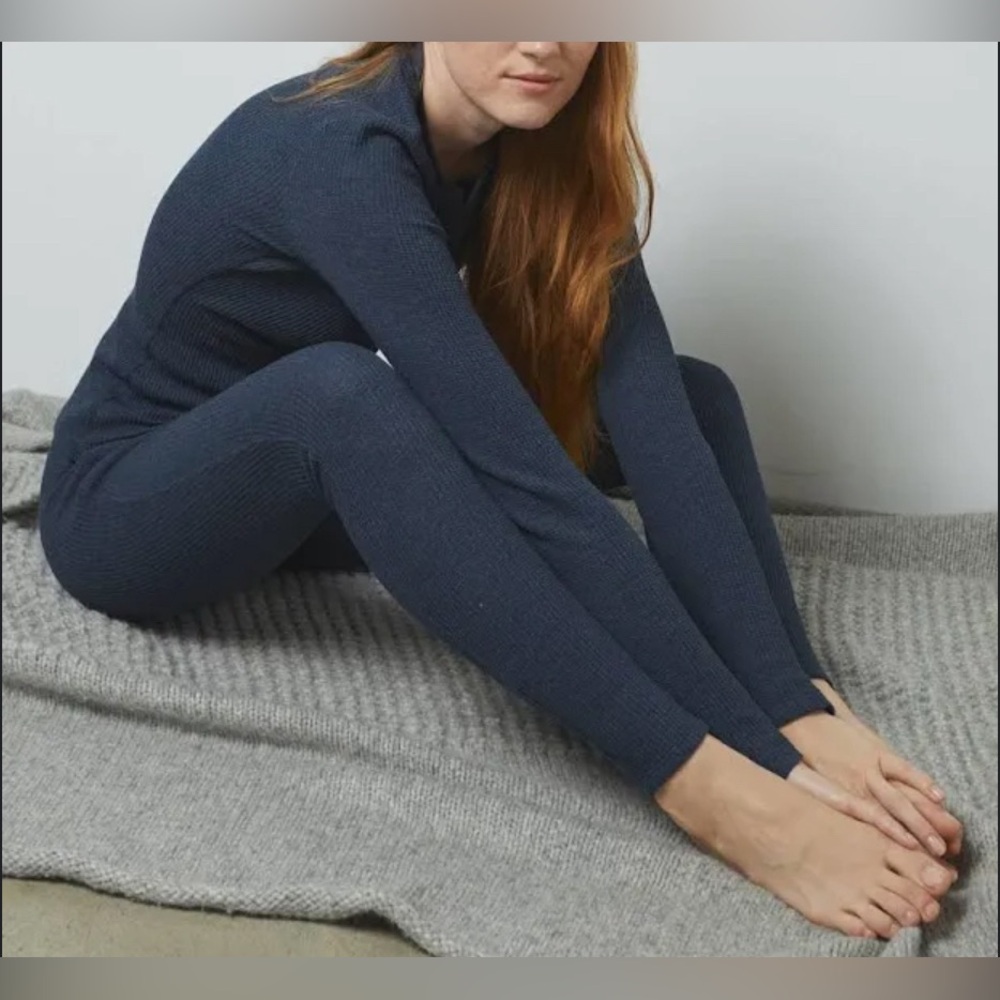 NEW Lunya Restore Thermal High Rise Legging Dark Blur Heather size Small